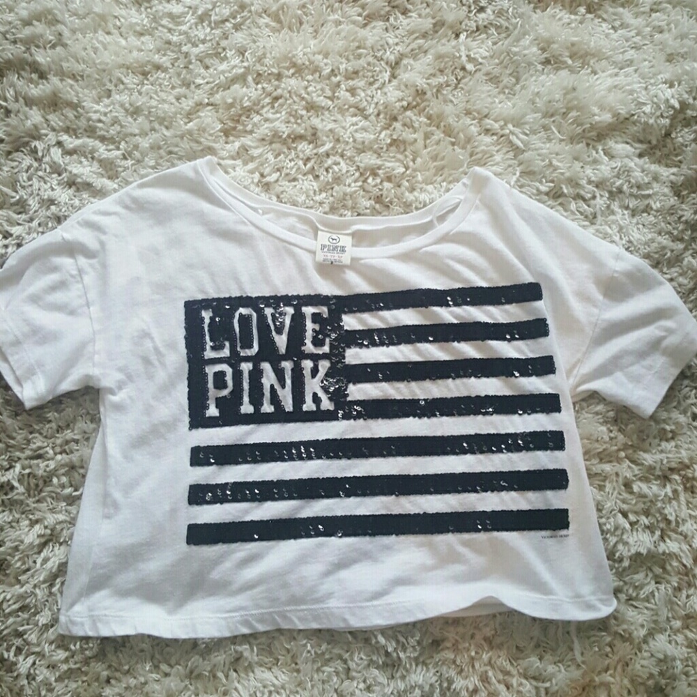 (Sold)*****Black and white crop top