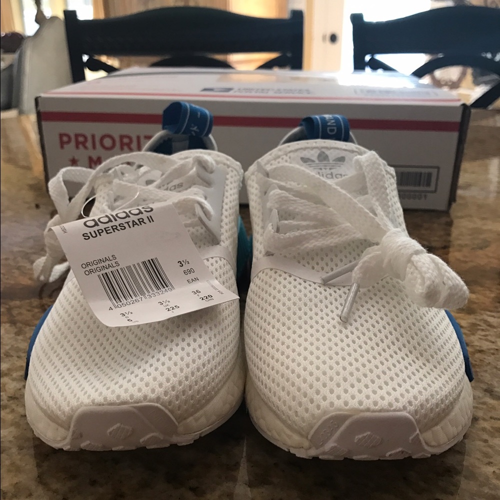 White nmd