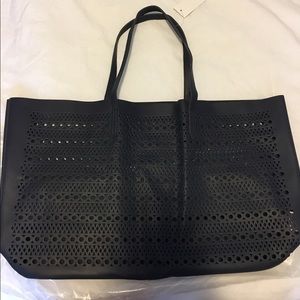 Saks Fifth Avenue Tote