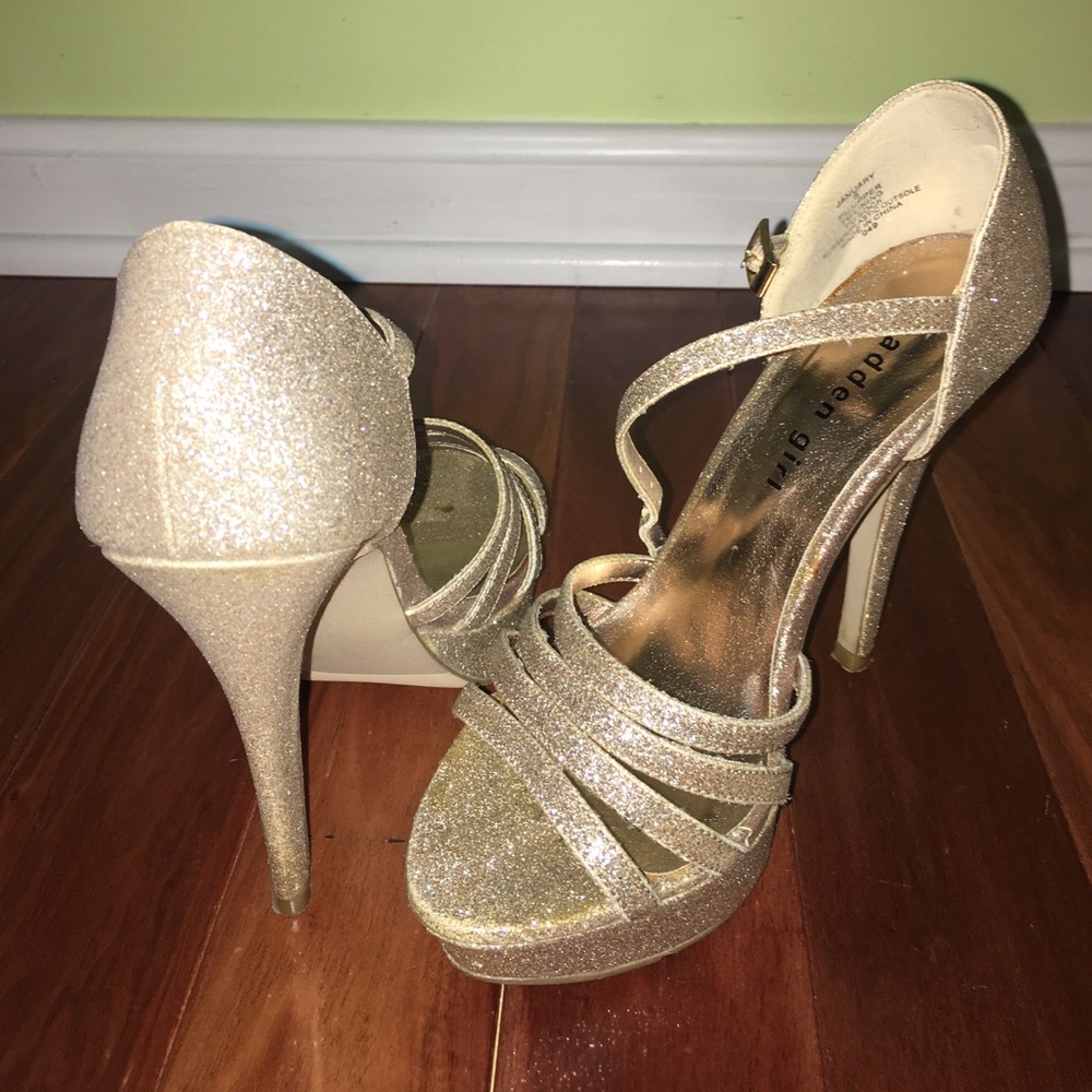 Steve Madden (Madden Girl) sparkle Heels