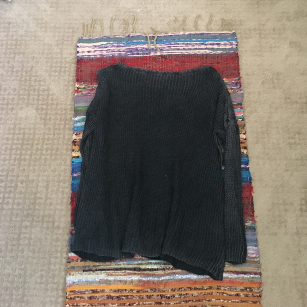 Brandy Melville sweater ❤