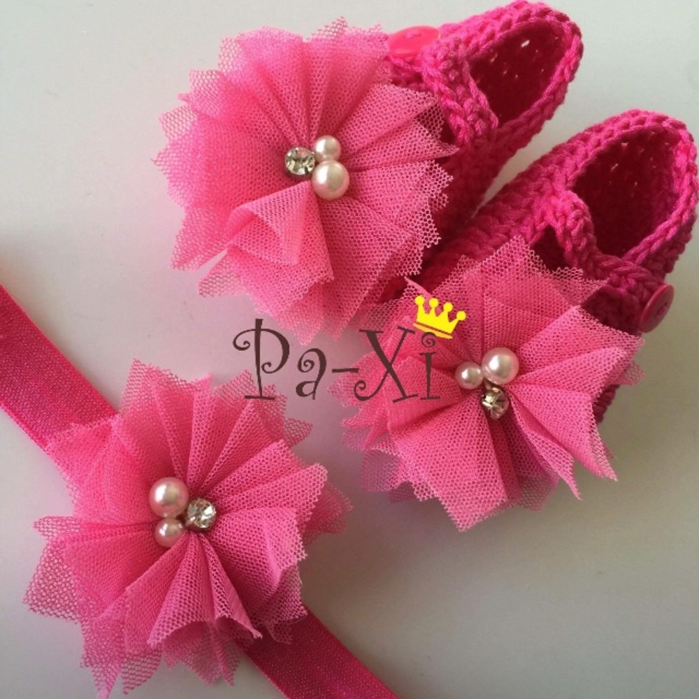 BG knitted booties & headband