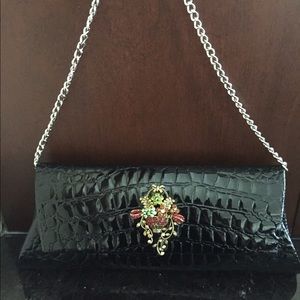 Clutch Black pressed patent