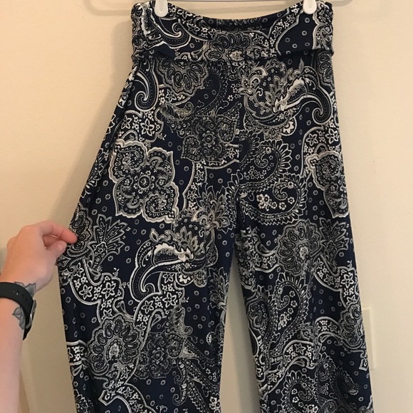 Printed pants - Picture 2 of 3
