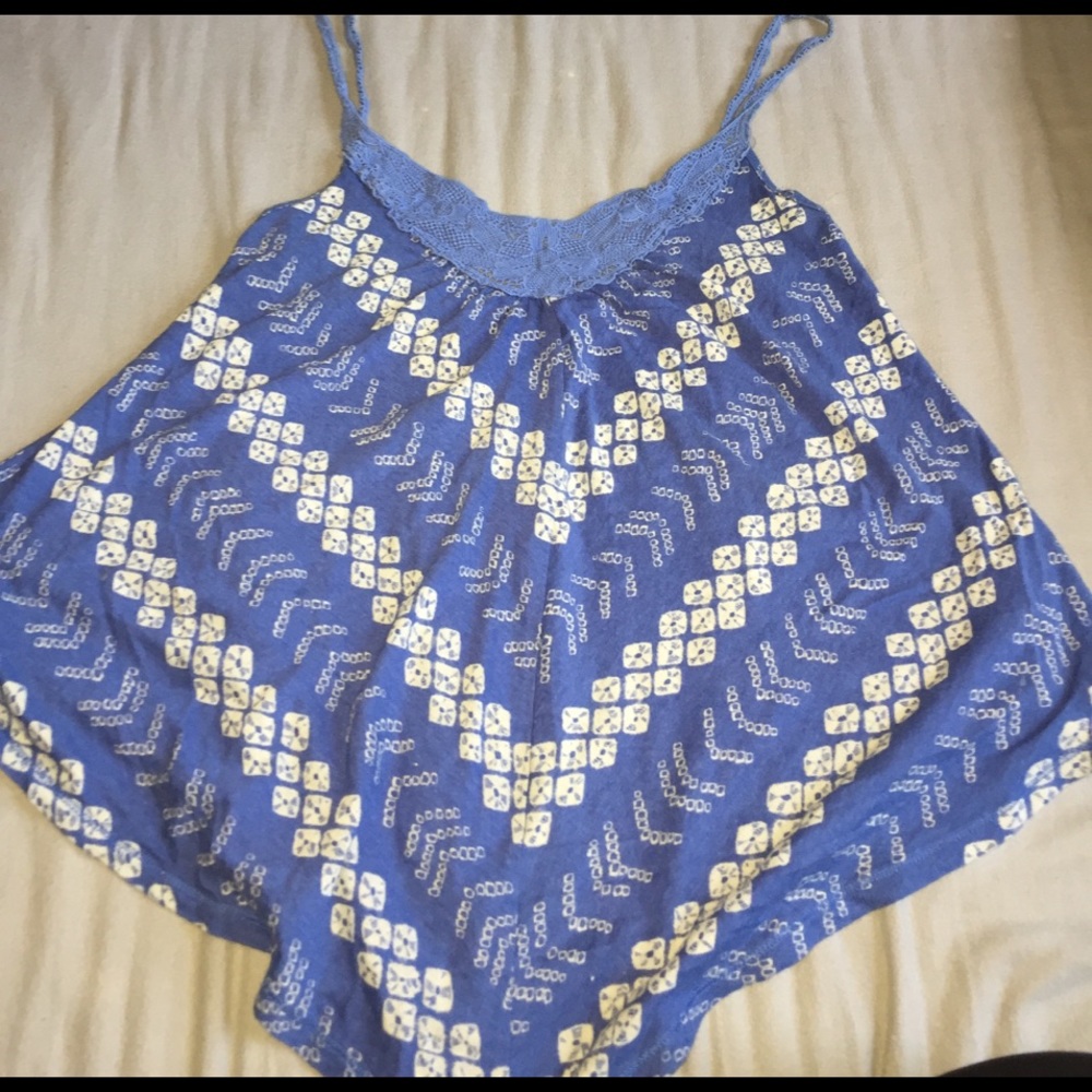 Blue flowy tank top. Size M. American Eagle