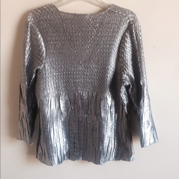 DRESSBARN Silver Shimmer Stretch Blouse Large - Picture 2 of 4