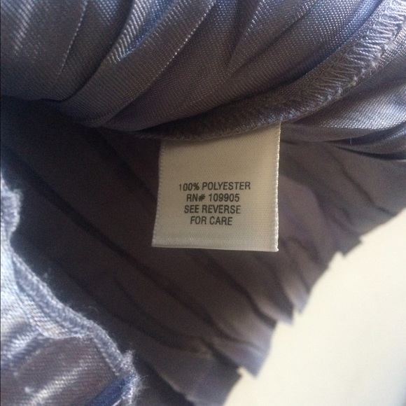 DRESSBARN Silver Shimmer Stretch Blouse Large - Picture 4 of 4