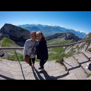 Meet your Posher, Meghan