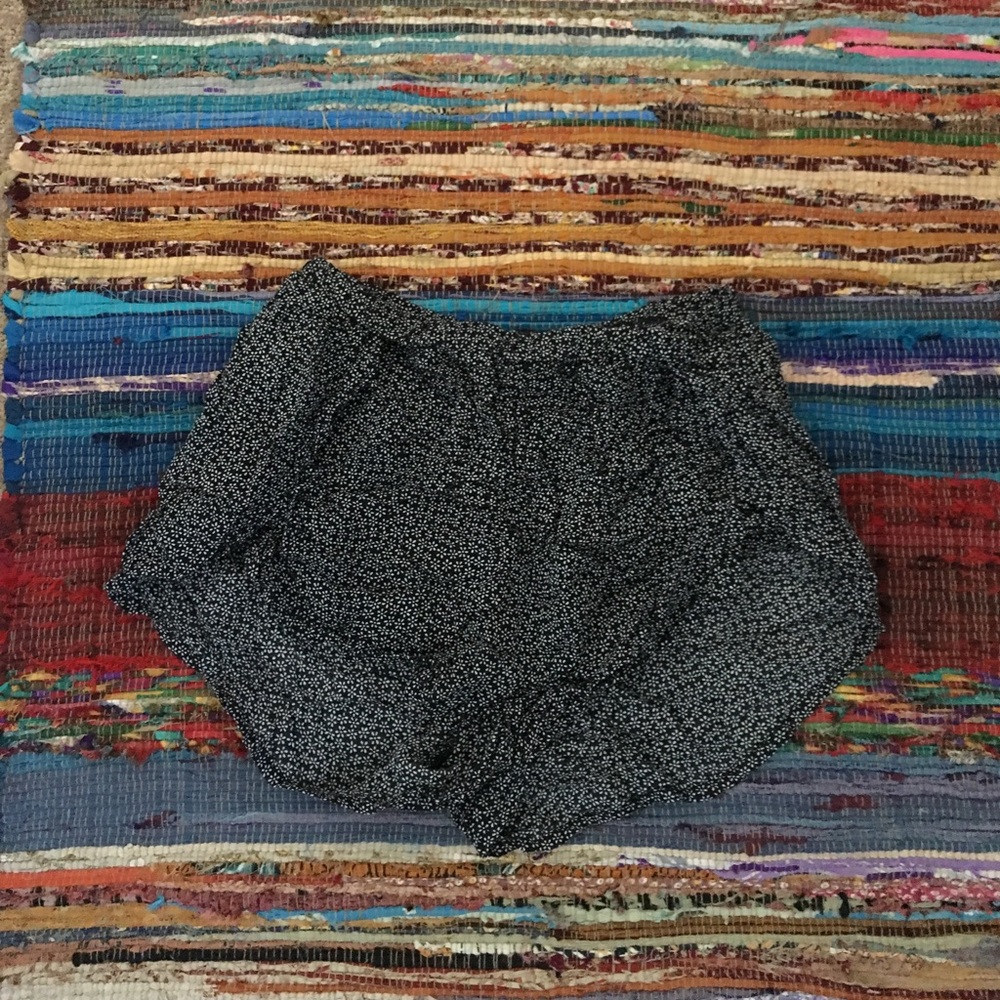 Brandy Melville shorts❤