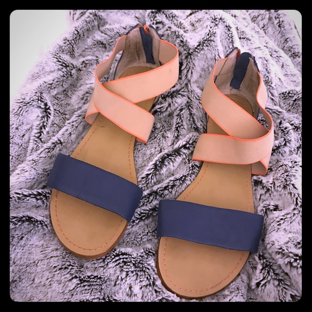 New beautiful  unworn splendid Congo in blue nude