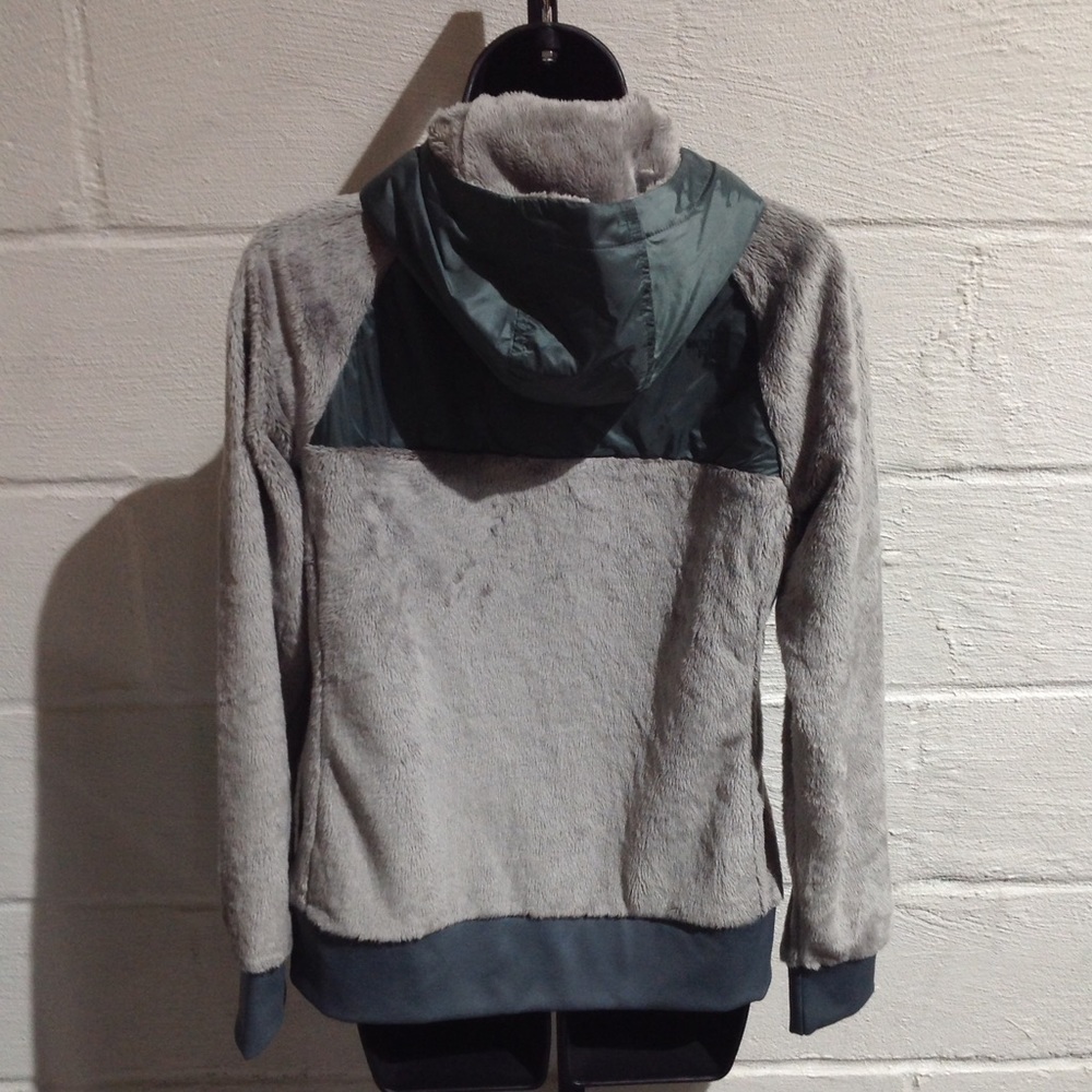 The North Face Women's Oso Hoodie - Picture 2 of 4