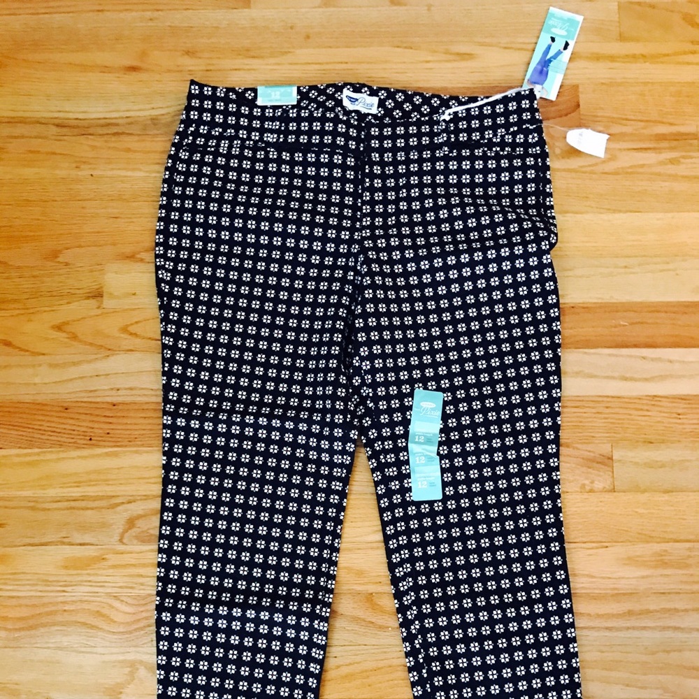 Old navy Pixie (ankle length) floral pants