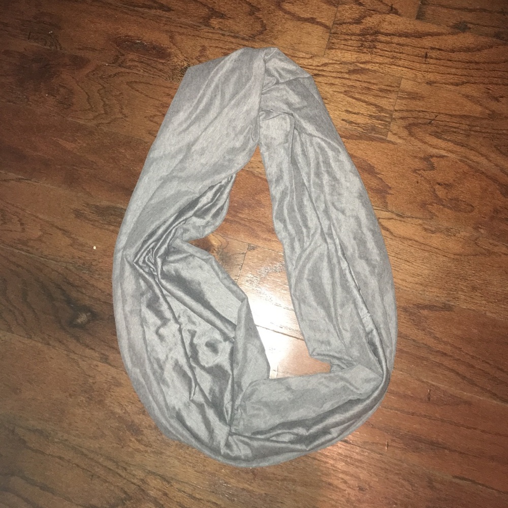 Gray. Infinity Scarf