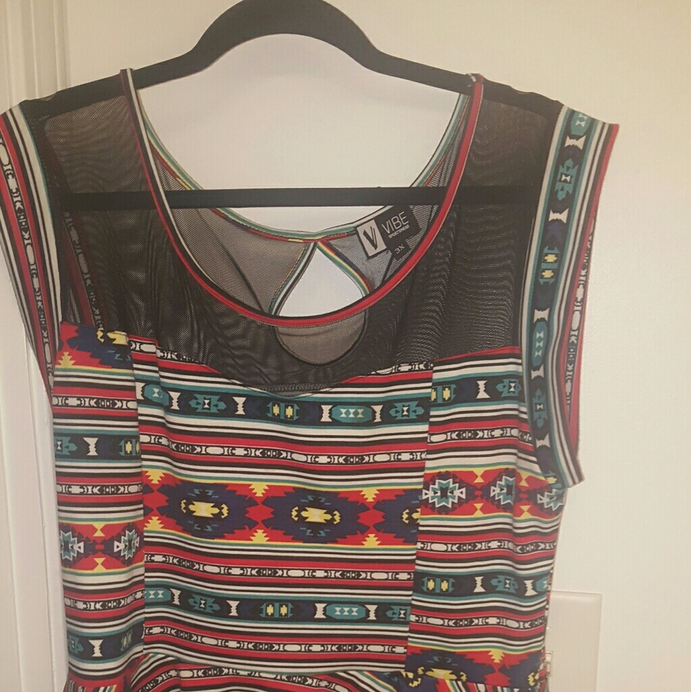 Women's peblum top