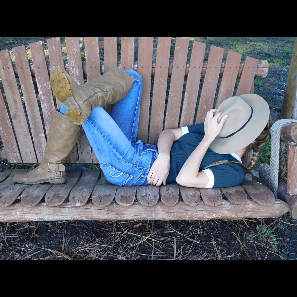 Super Stretch Skinny Jeans