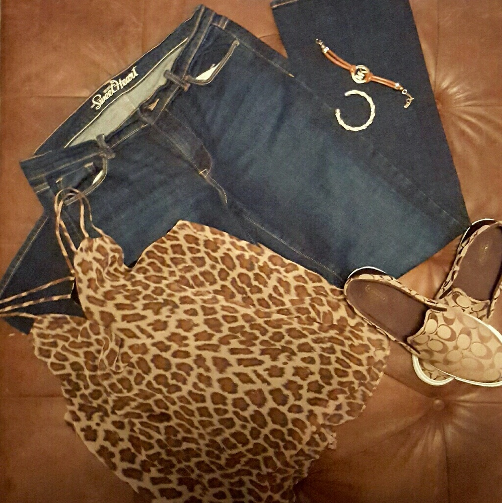 Old Navy Sweetheart jeans. Size 10L