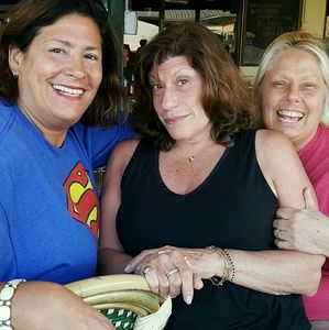 Meet your Posher, Linda