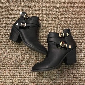 Buckled Cut- Out Heeled Booties