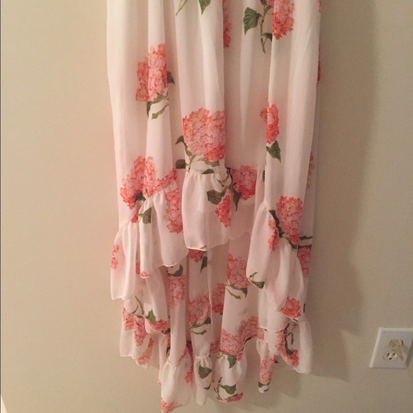 ❤️SOLD❤️High Low Floral Dress - Picture 2 of 4