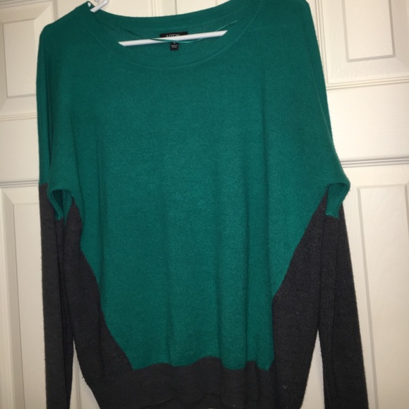 Teal and Gray sweater - Picture 4 of 4