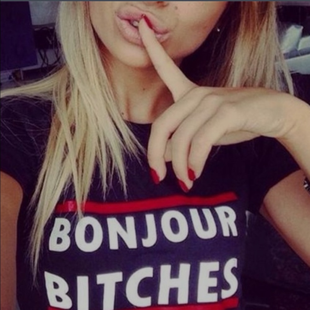 Bonjour Bitches T-shirt