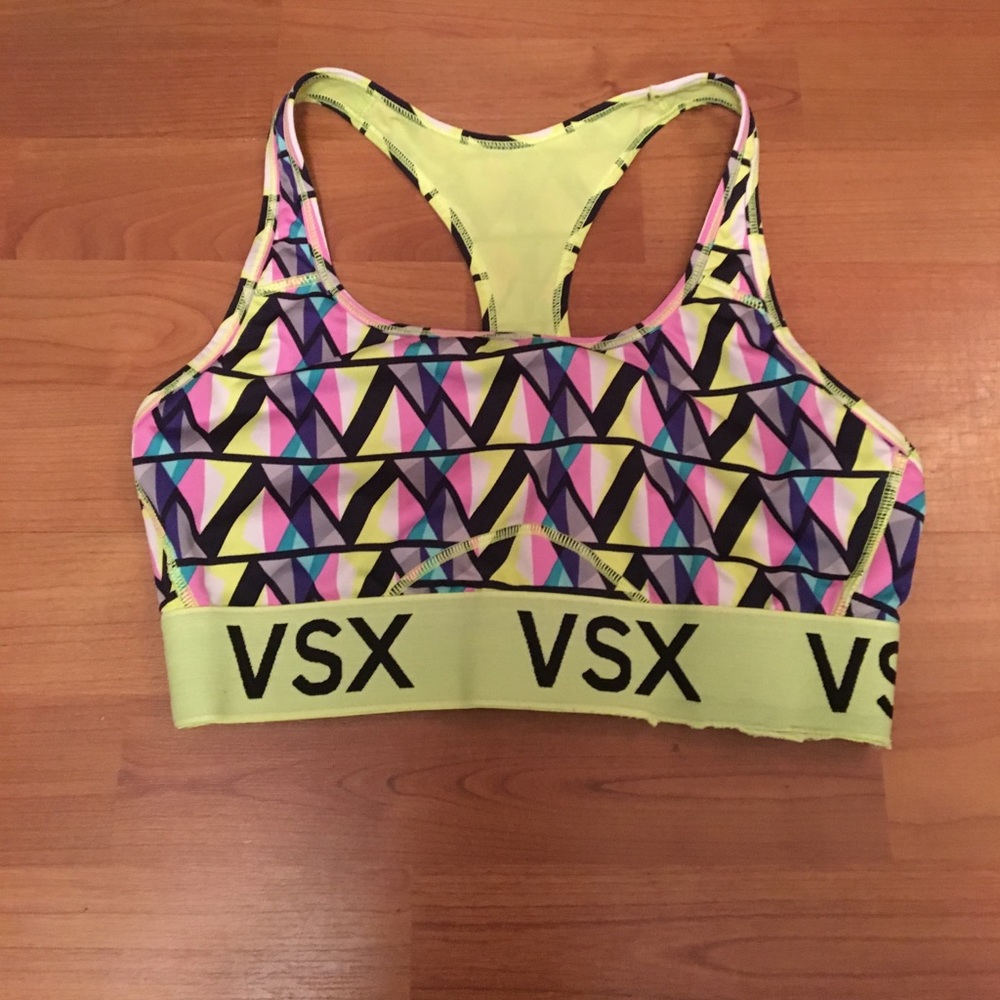 Sports bra