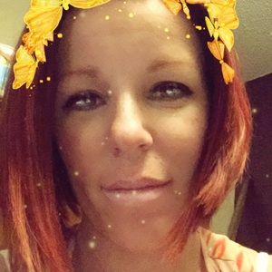 Meet your Posher, Angie