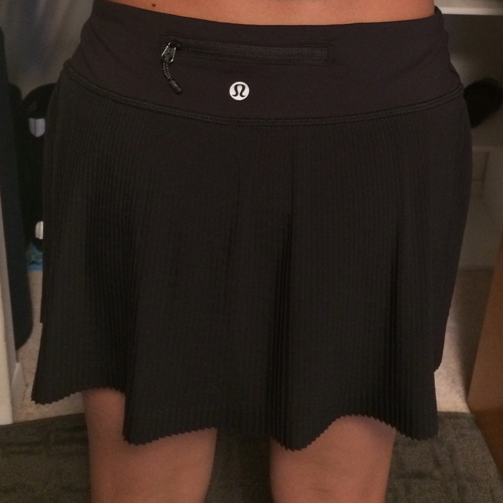 Lululemon Pleat to Street Skirt