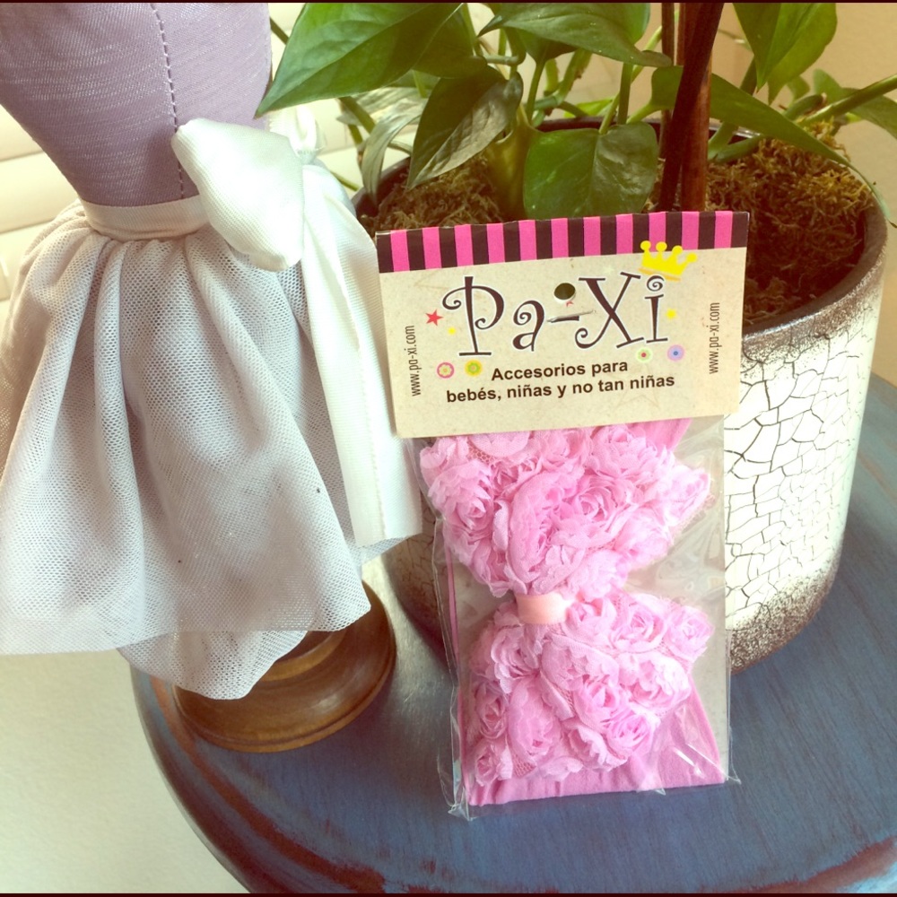 SPRING Bow 💐 - Picture 3 of 5