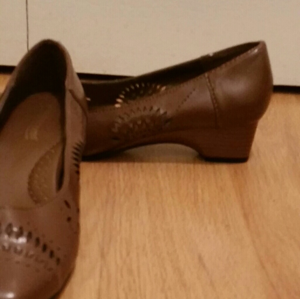 ๐๐ก HPโ๏ธShoes ๐ก๐โ๏ธโ๏ธ - Picture 2 of 3
