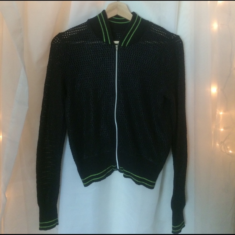 Black, mesh, pho collar, zip up jacket