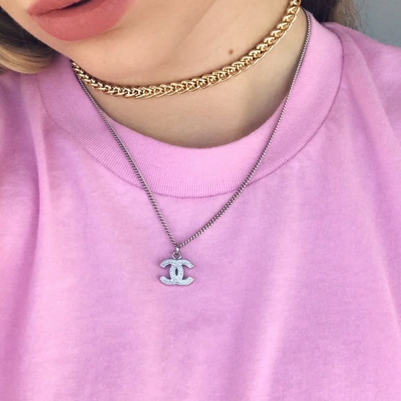 • baby gold chain choker • - Picture 3 of 4