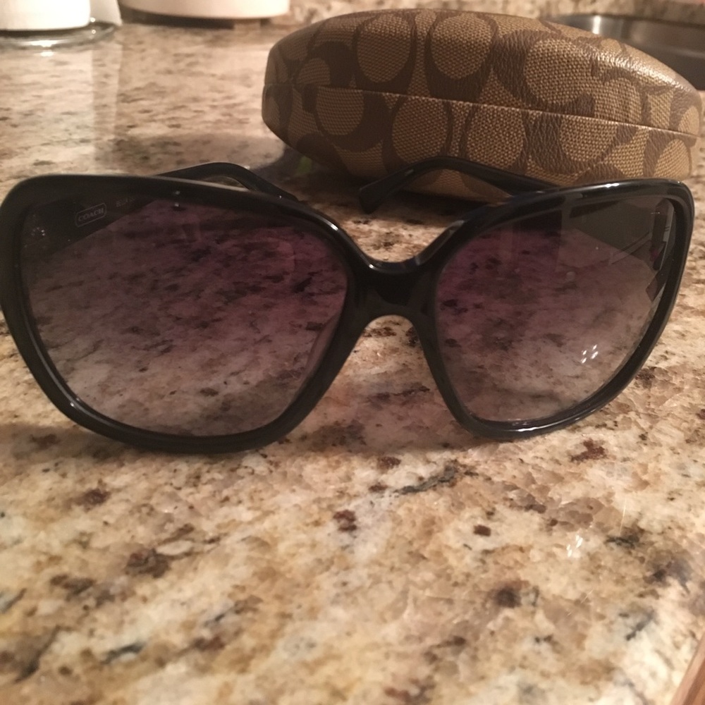 COACH Bella Sunglasses