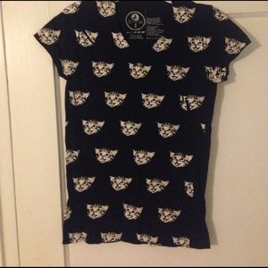 NWOT Kitty Tee