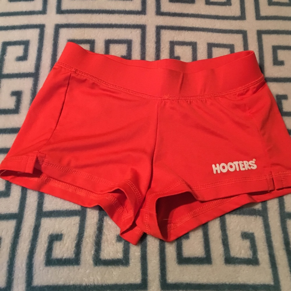 Classic hooters orange shorts