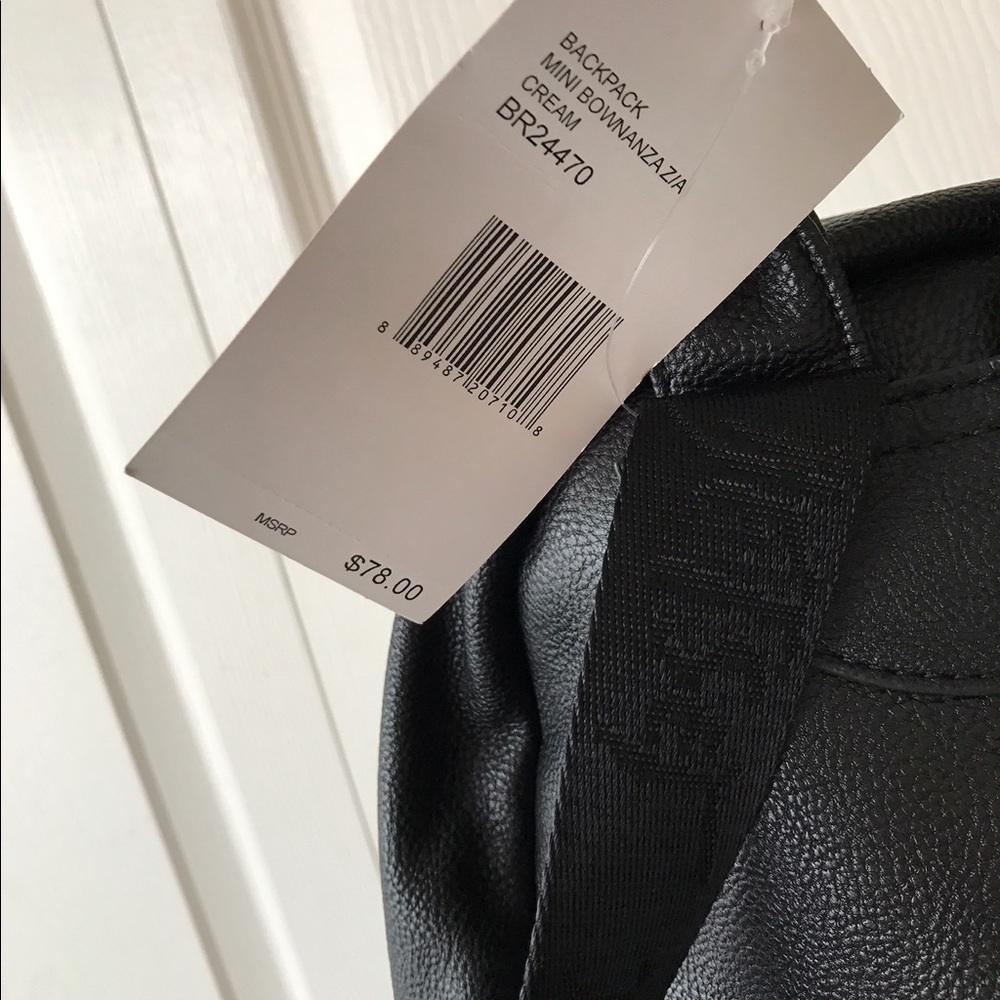 X SOLD X 💋Betsy Bag💋 - Picture 8 of 8