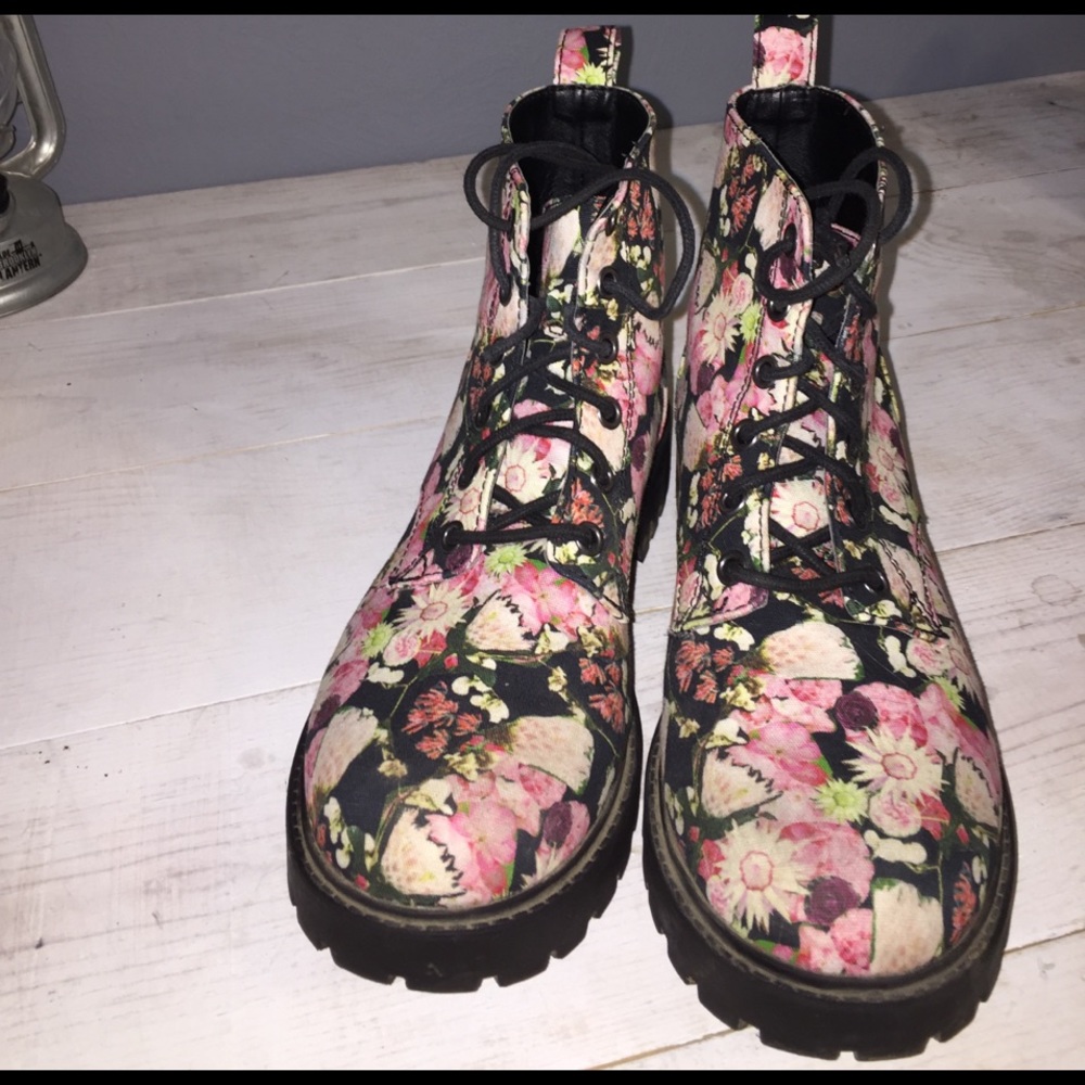 H&M colorful combat boots