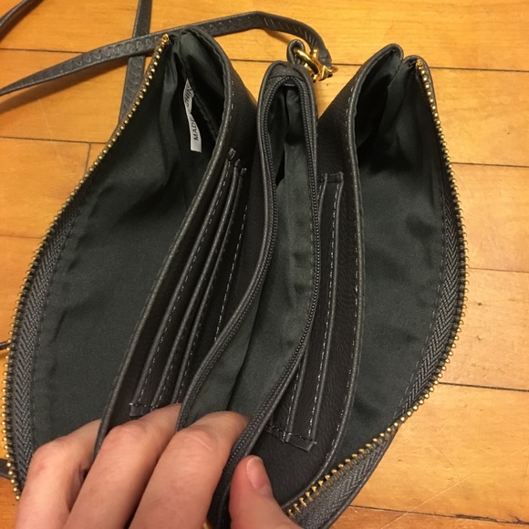 Grey purse - Picture 2 of 2