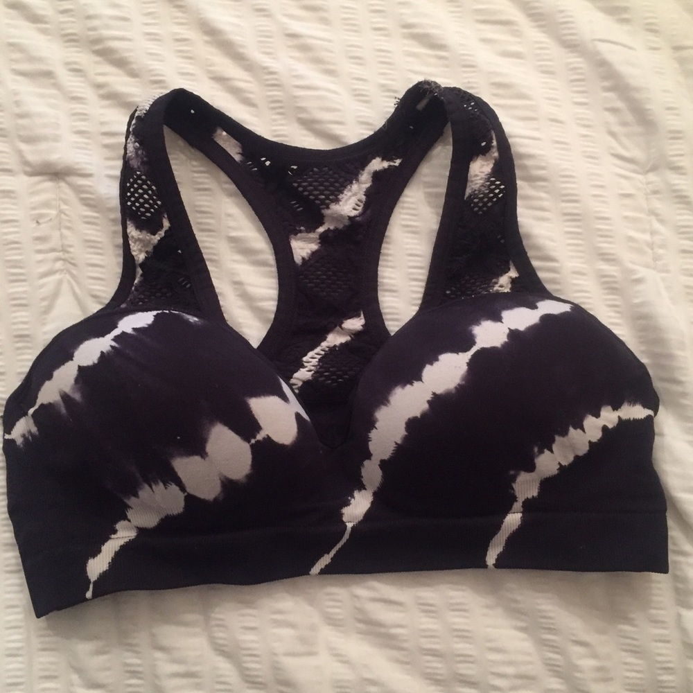 Victoria secret sports bra