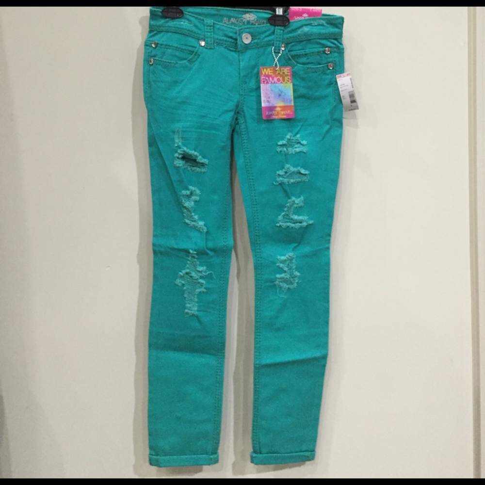Juniors Dest. Skinny Jeans Size 3