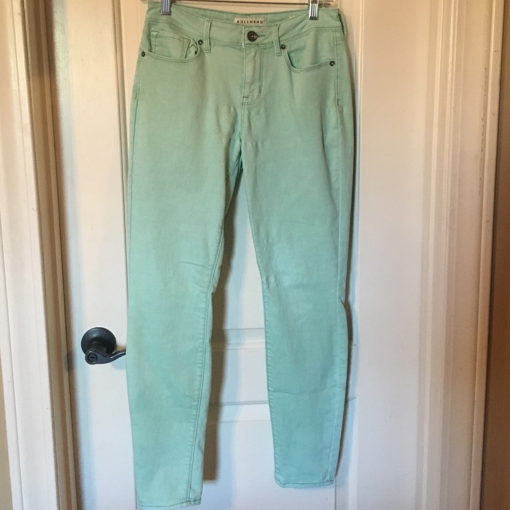 Mint jeans