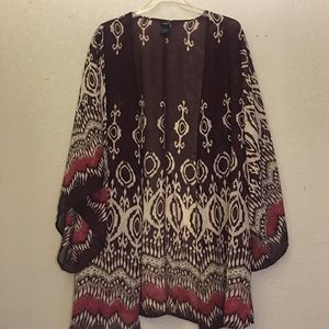 RUE 21 kimono ☀️✨🌺