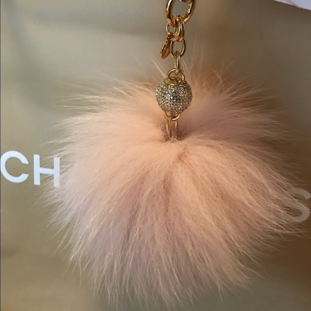 🌟Today only🌟MK Pom Pom keychain🌟