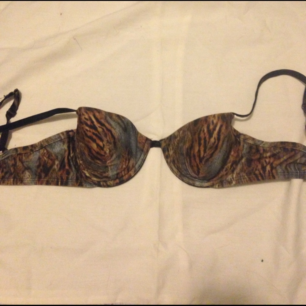 Printed bra