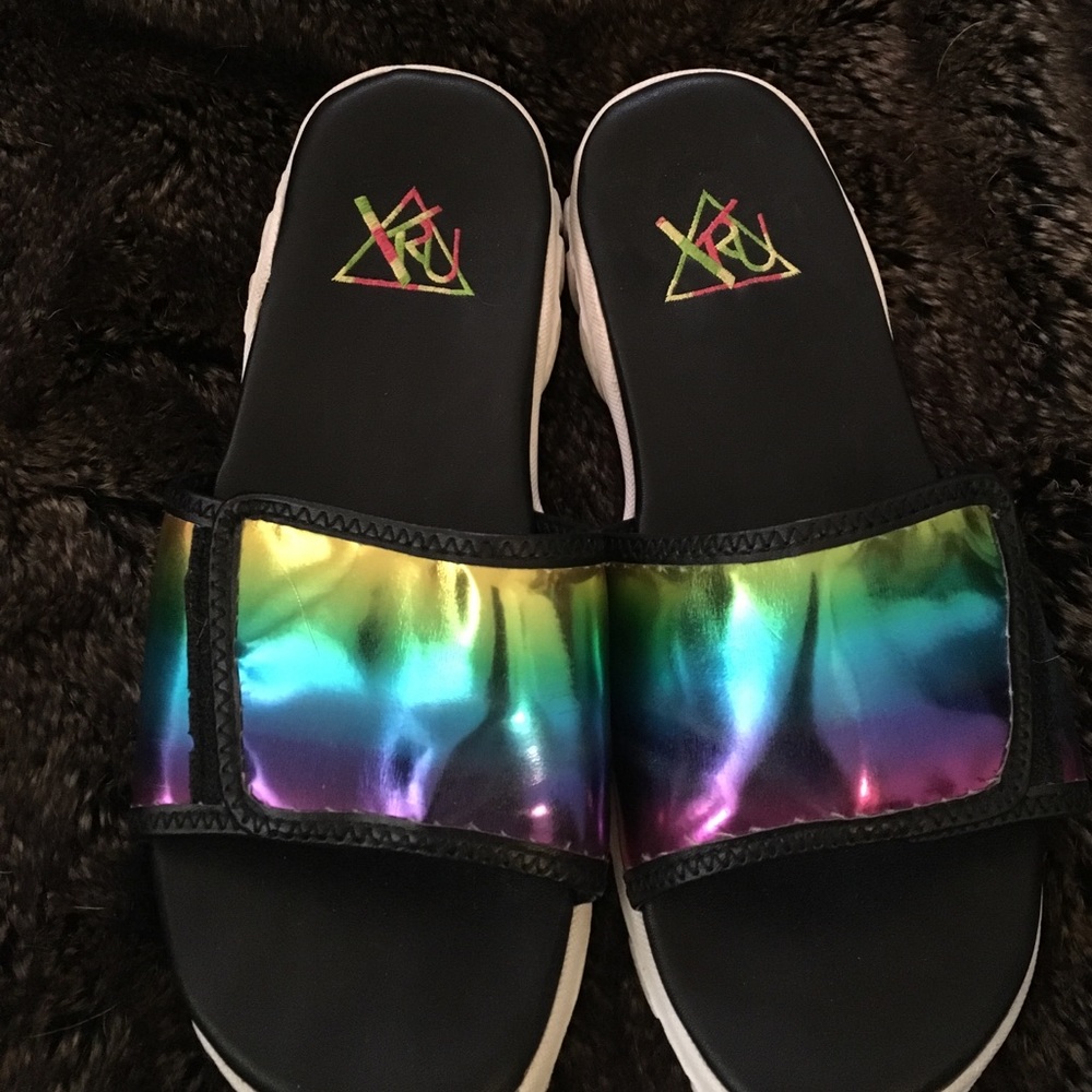 YRU Rainbow Holographic Slides