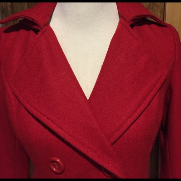 Ladies deep red pea coat - Picture 3 of 6