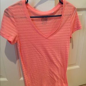 Nollie Orange V-neck