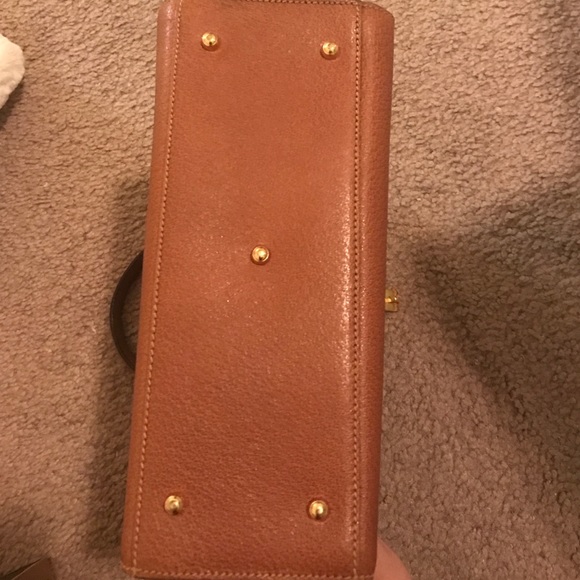 more photo for Gucci vintage bag. - Picture 4 of 4