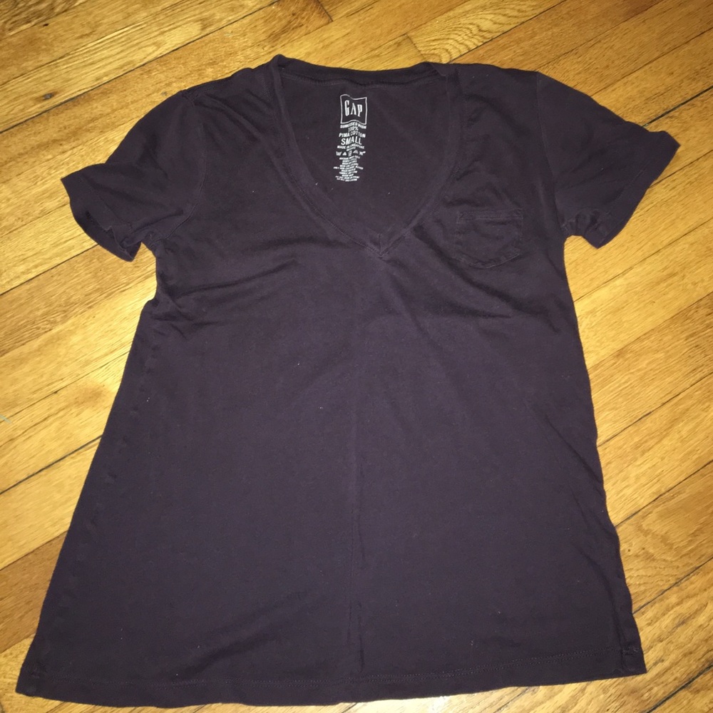 Gap tee