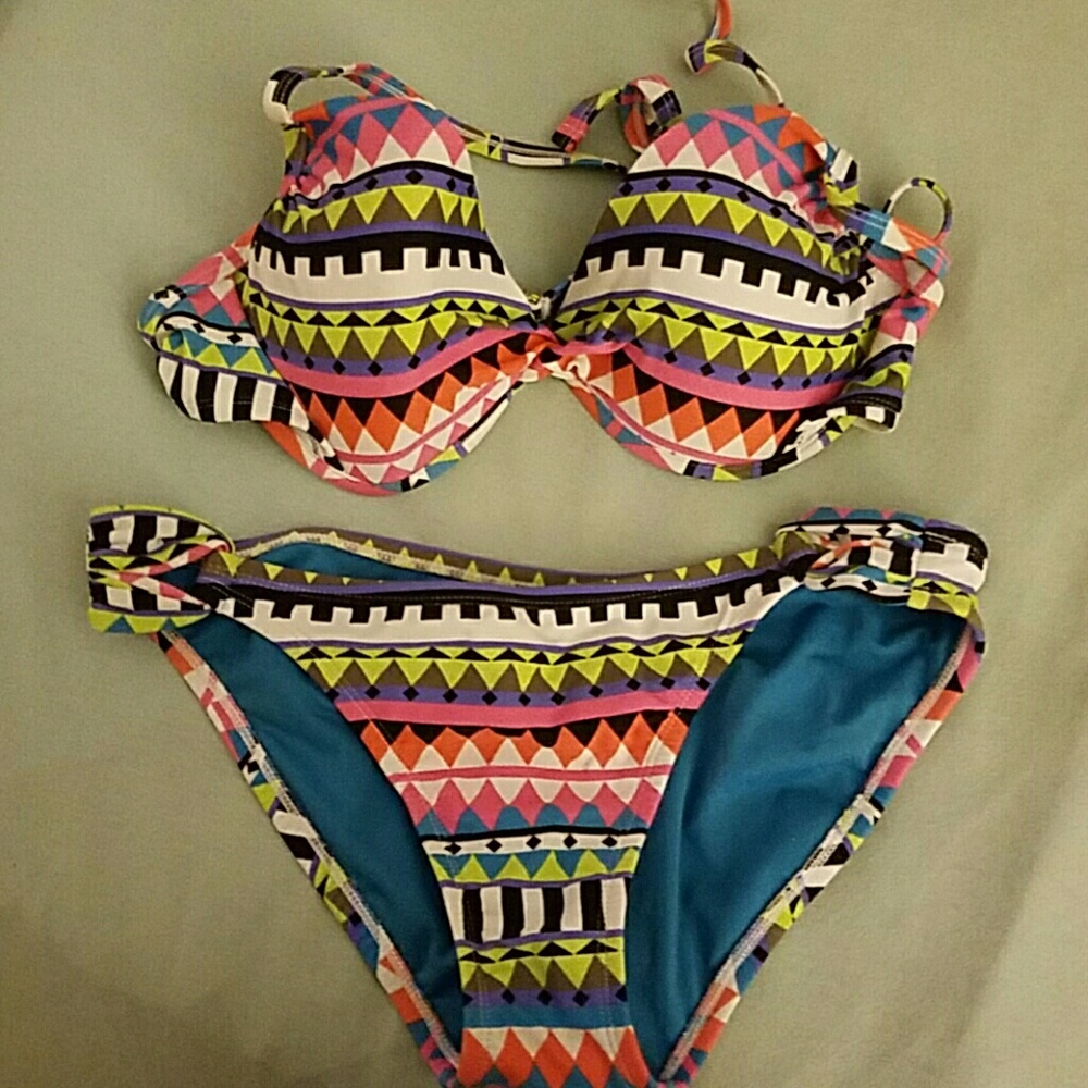 Bathing suit